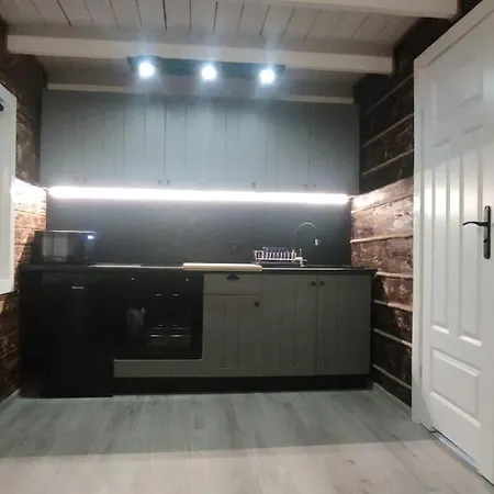 Pod Karpaczem 2